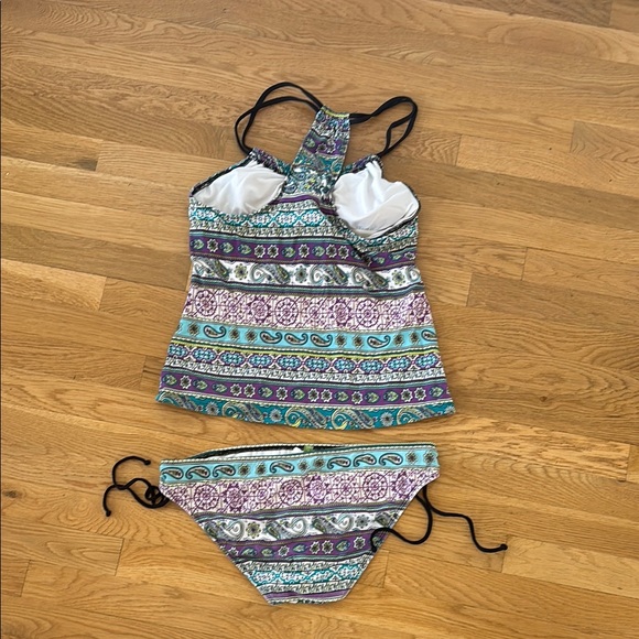 Colorful Patterned Tankini Set - Picture 2 of 2